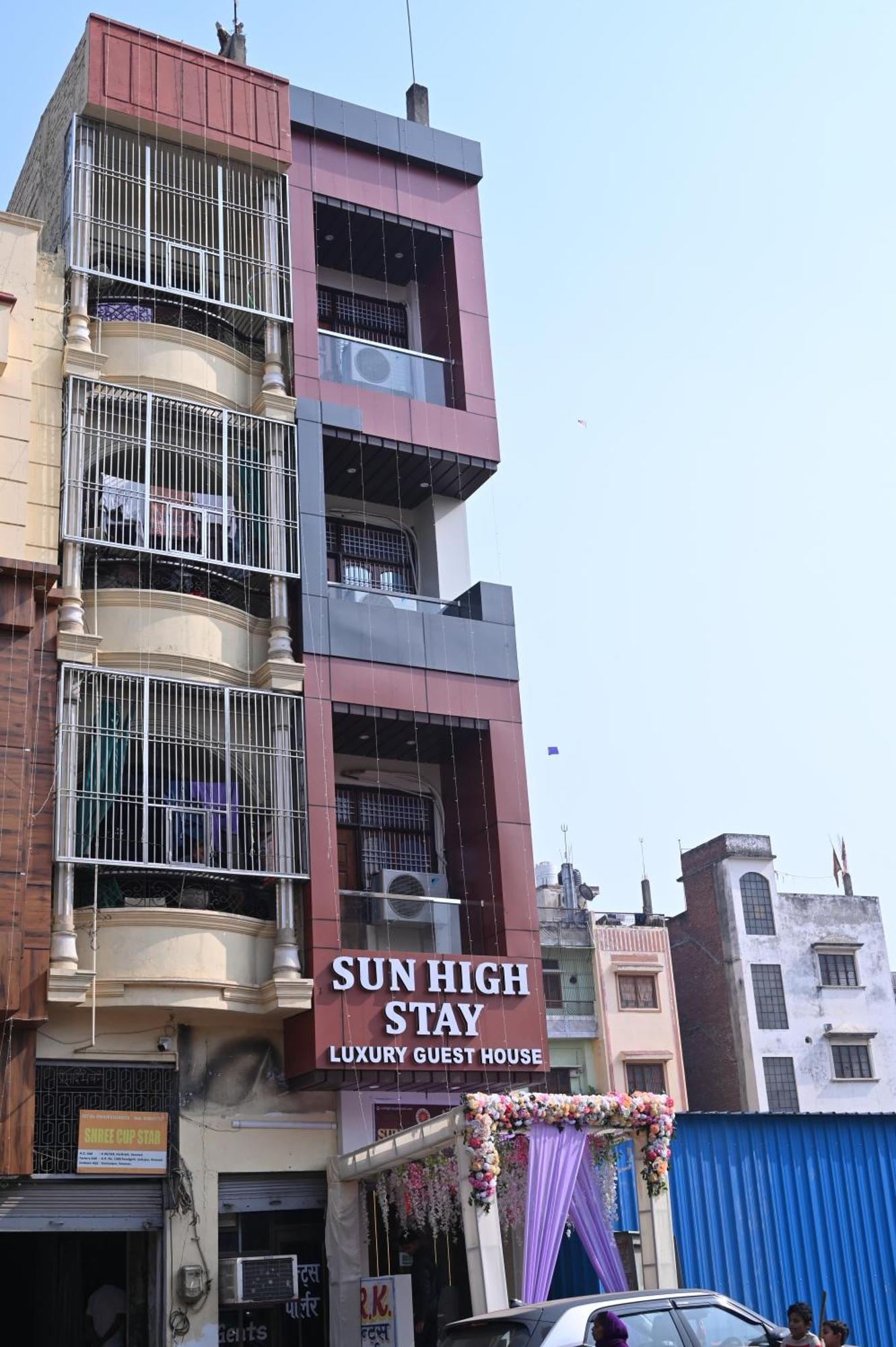 Sun High Stay Luxury Guest House Varanasi Exterior photo